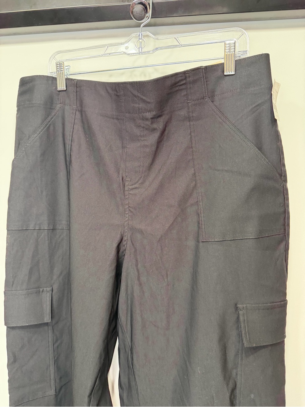 lane bryant black pull-on cargo pants size 16 nwt - Picture 5 of 16